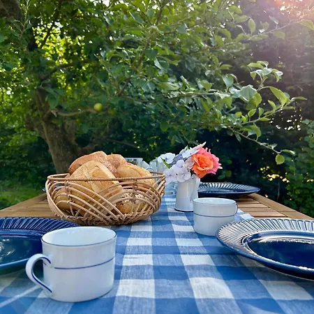 Liten Lind - In Sahlenburg Lägenhet